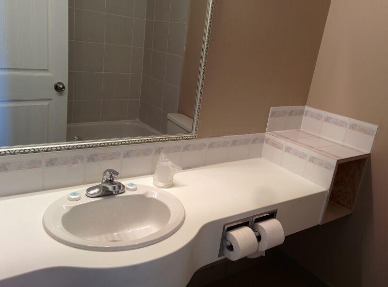 Bonnyville Hotel 部屋 写真