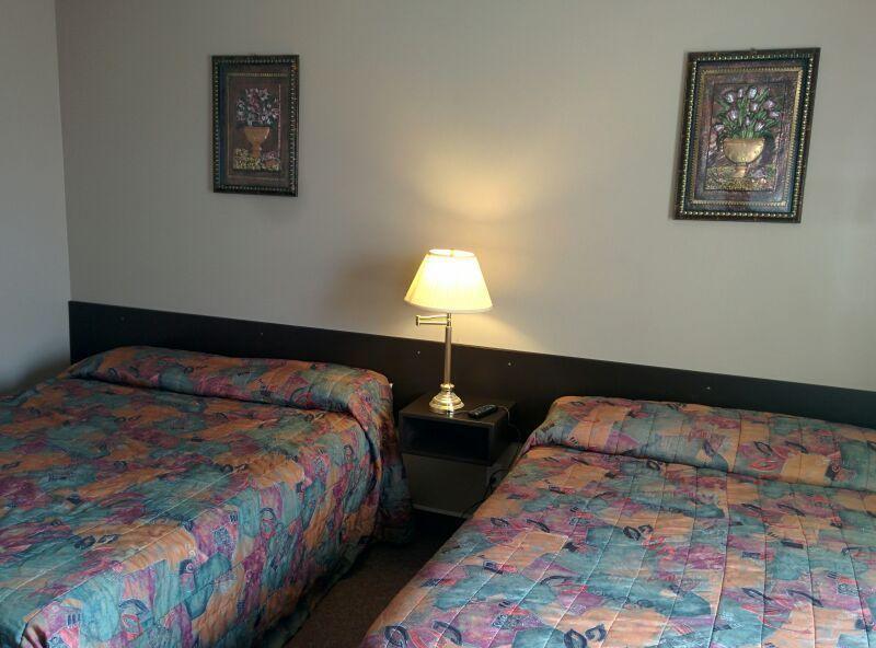 Bonnyville Hotel 部屋 写真